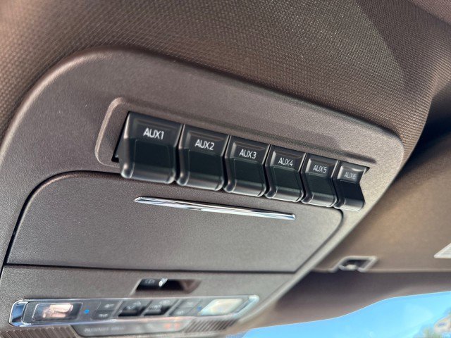 New 2026 Ford F350 King Ranch w/ Chrome Package image 32