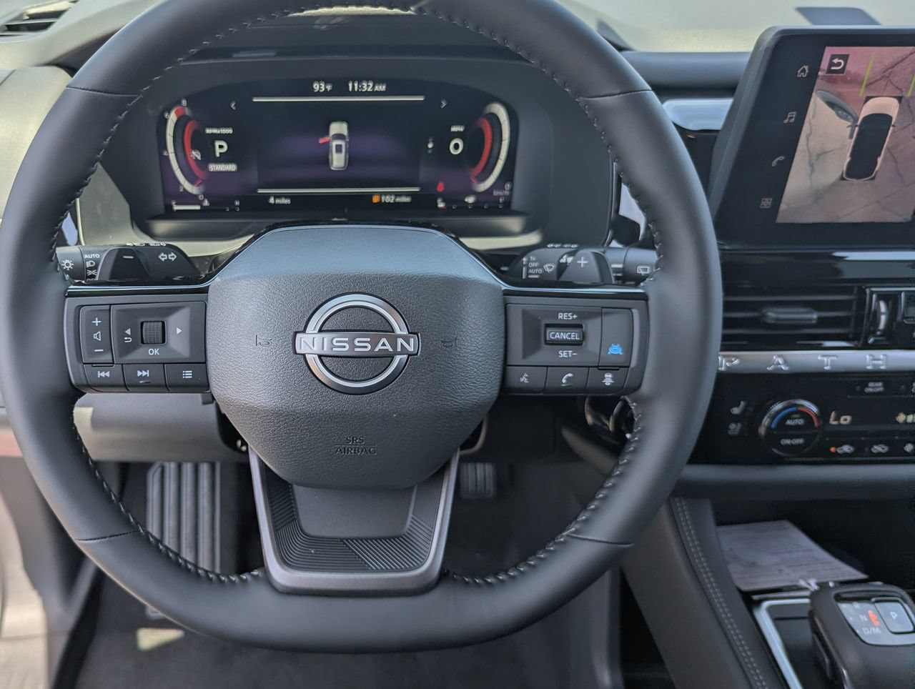 New 2026 Nissan Pathfinder Platinum FWD image 15