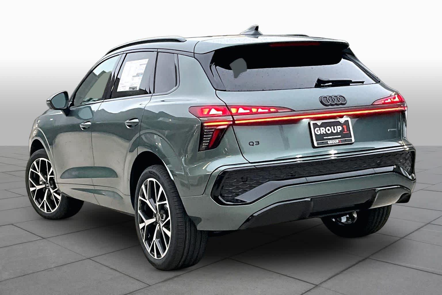 New 2026 Audi Q3 quattro 2.0T AWD/4WD image 12