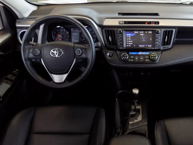 Used 2017 Toyota RAV4 Platinum FWD image 10