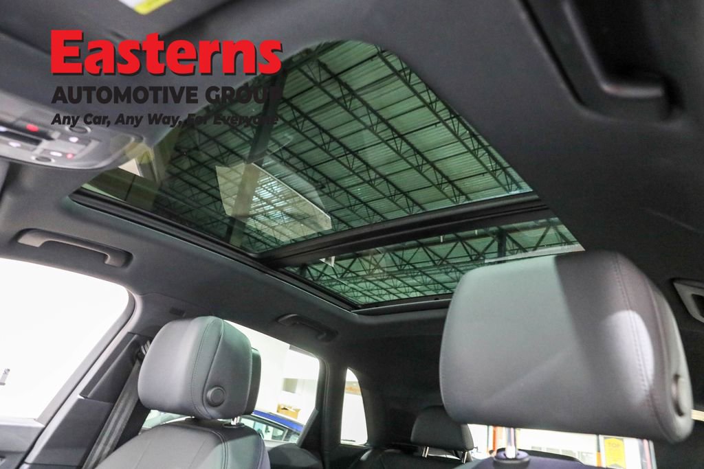 Used 2022 Audi Q3 2.0T Premium w/ Convenience Package image 37