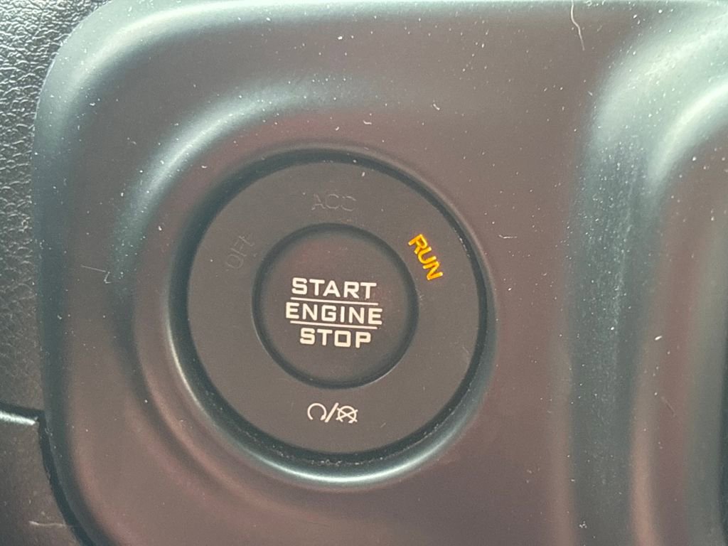 Used 2019 Jeep Wrangler Unlimited Sport S image 17