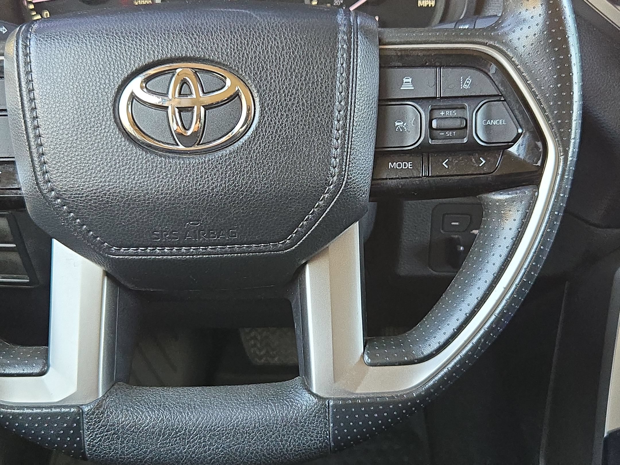 Used 2022 Toyota Tundra SR5 AWD/4WD image 22
