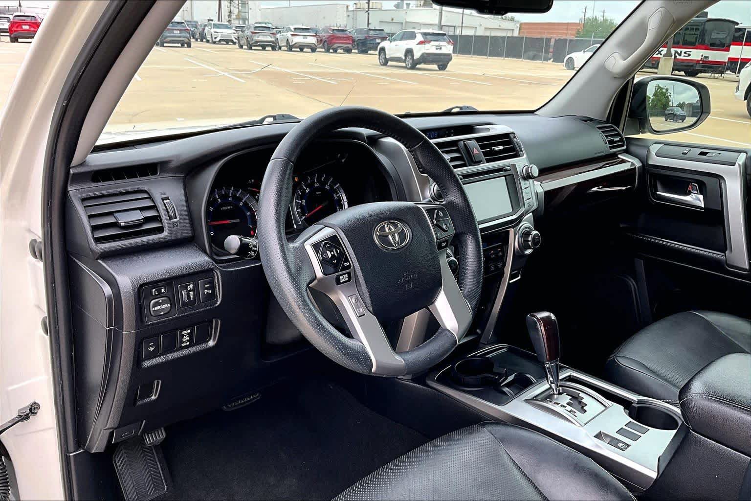Used 2018 Toyota 4Runner Limited RWD image 16