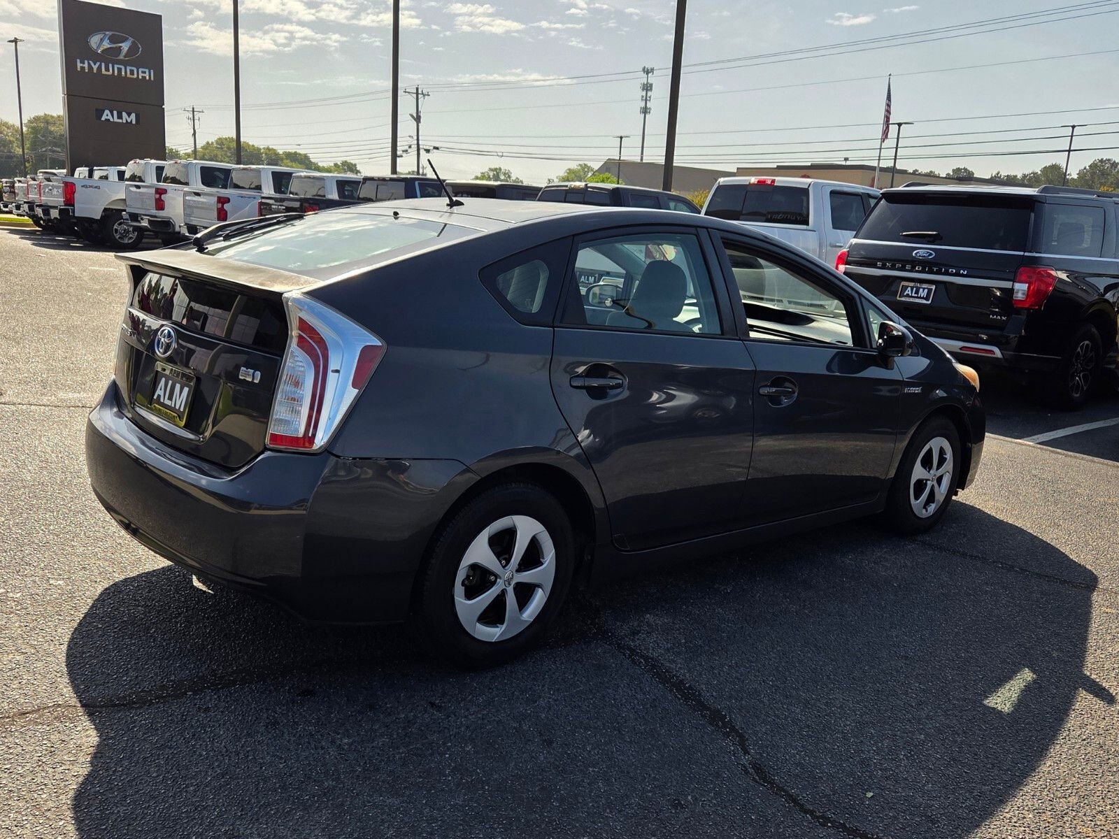 Used 2014 Toyota Prius Two image 14