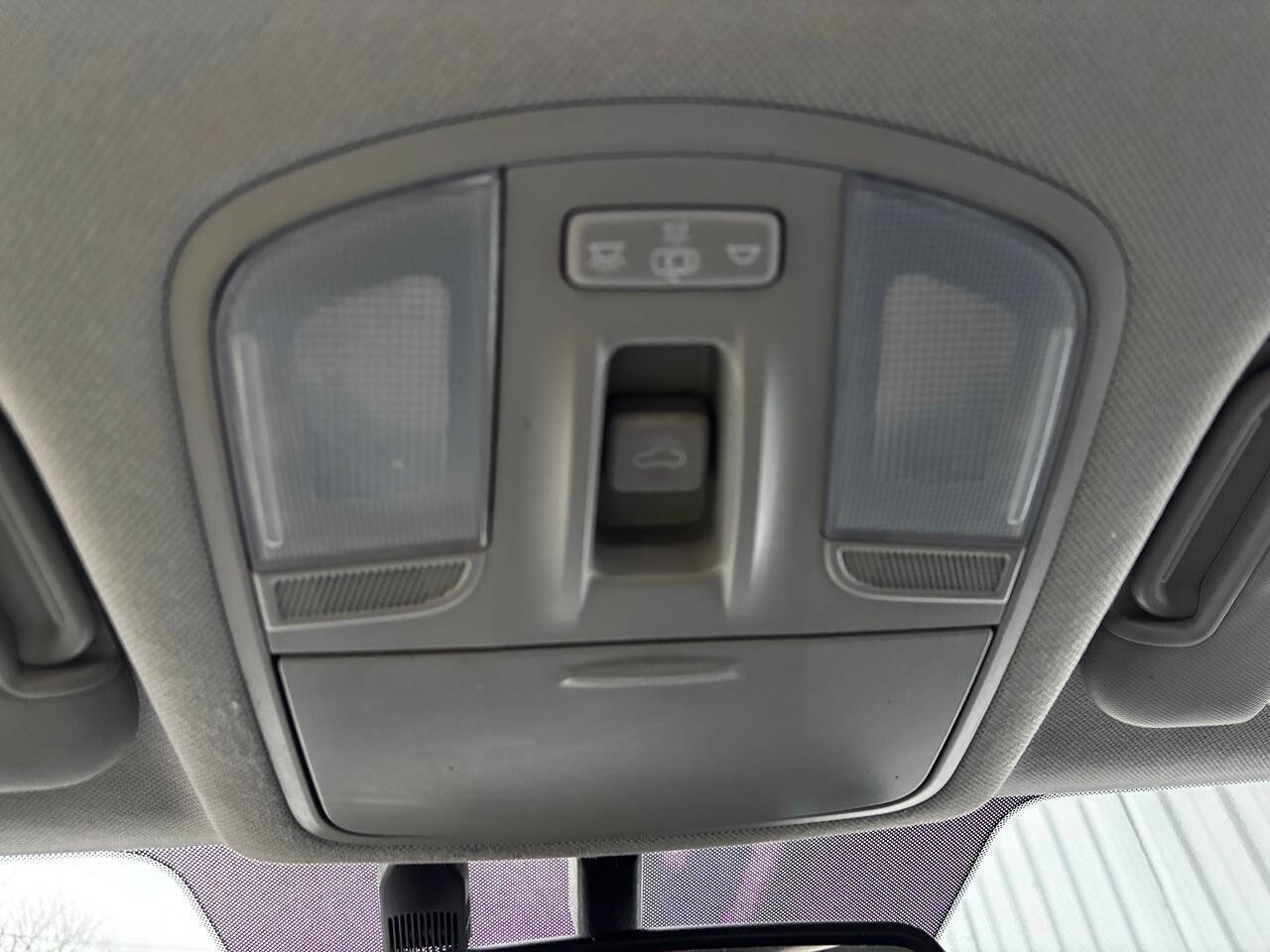 Used 2017 Hyundai Elantra Value Edition image 30