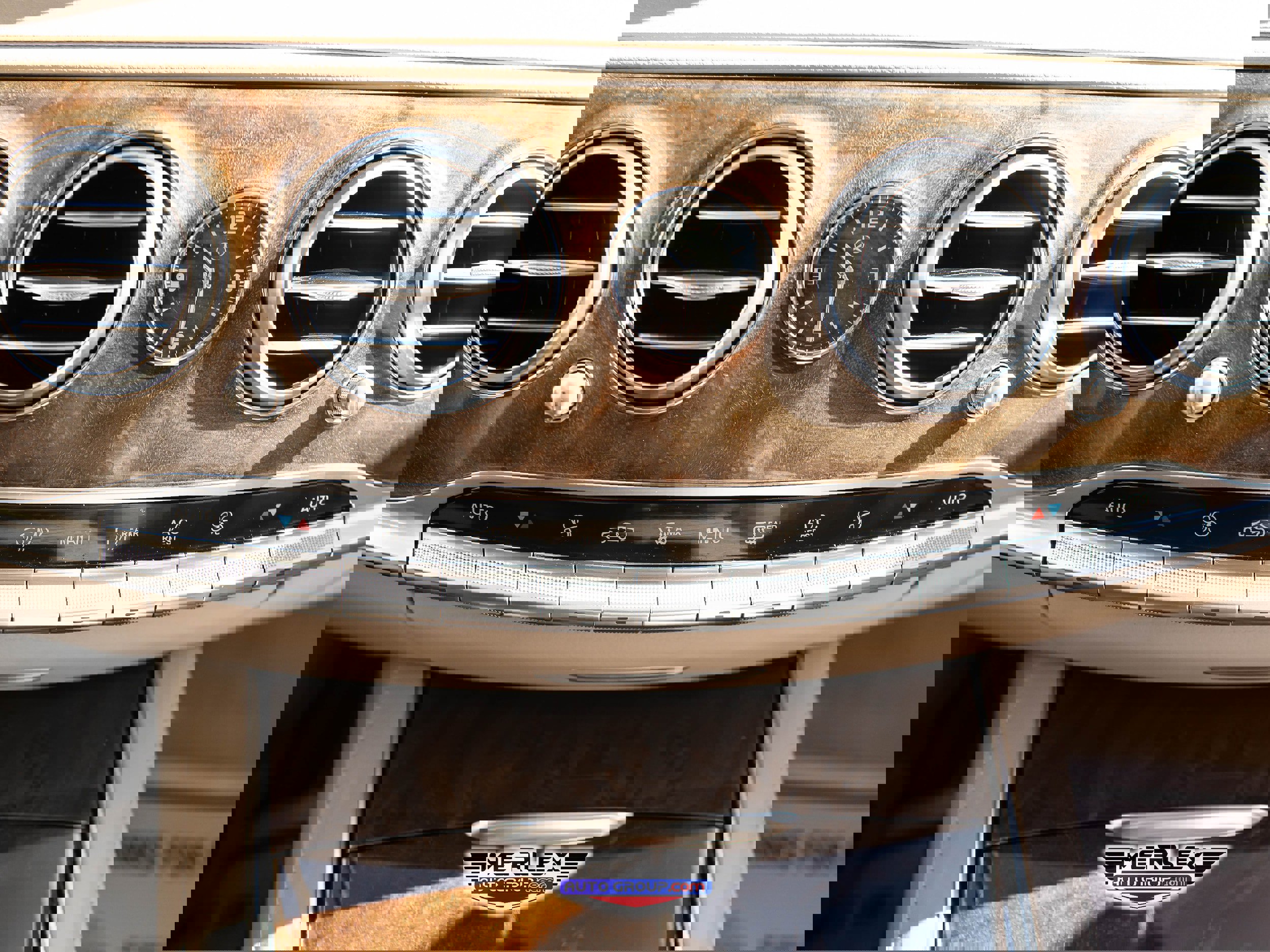 Used 2015 Mercedes-Benz S 550 Sedan image 34