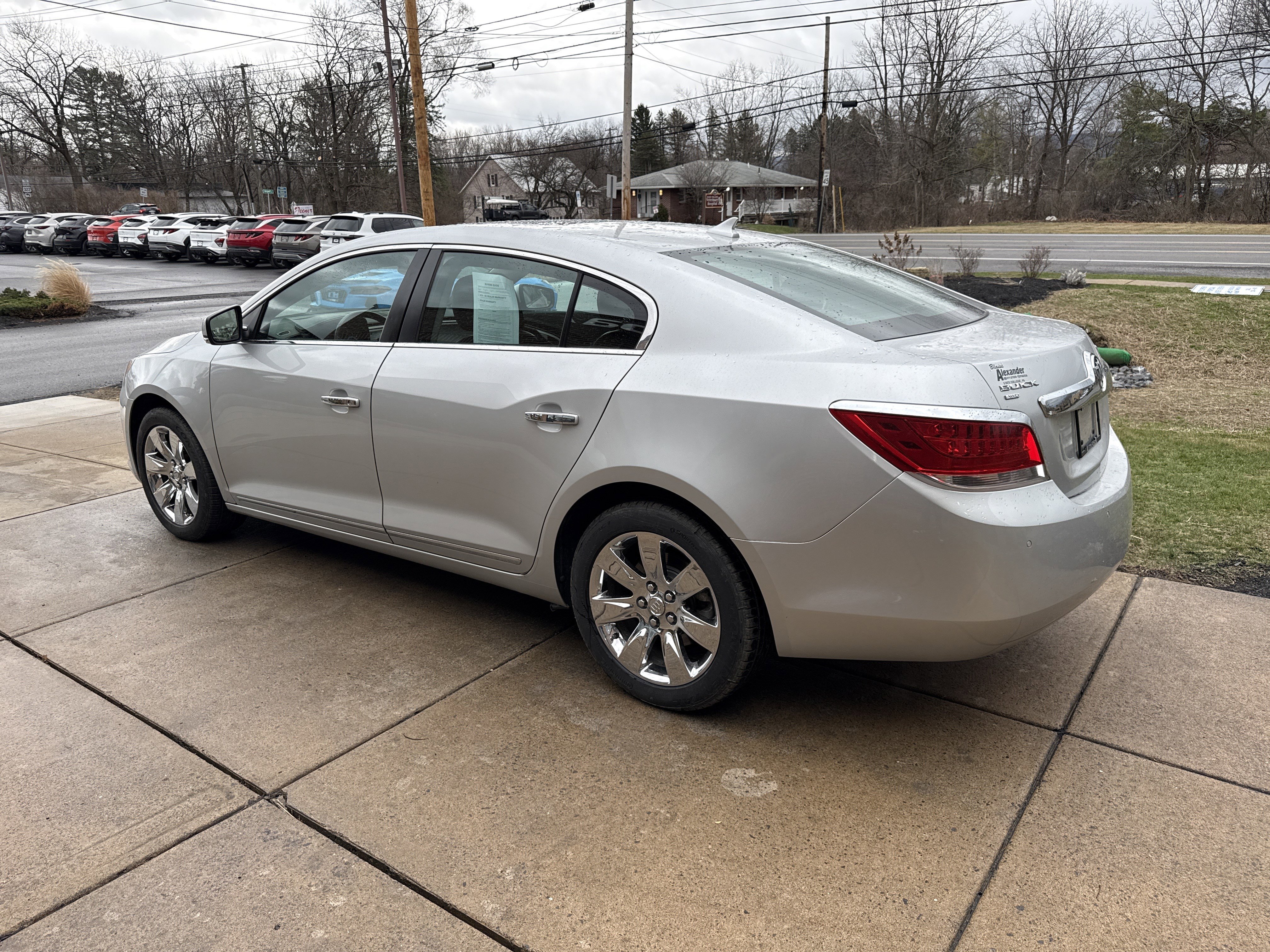 Used 2010 Buick LaCrosse CXL image 6