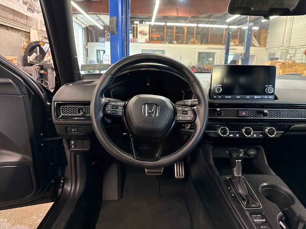 Used 2022 Honda Civic Sport image 25