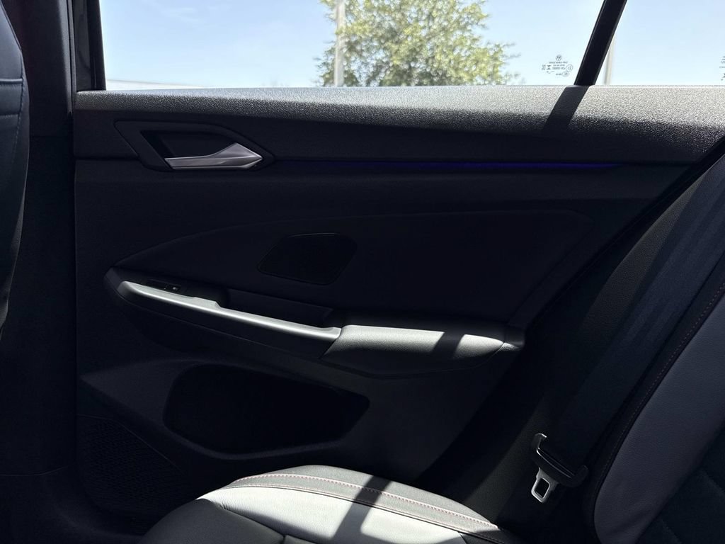 Used 2024 Volkswagen GTI SE FWD image 16