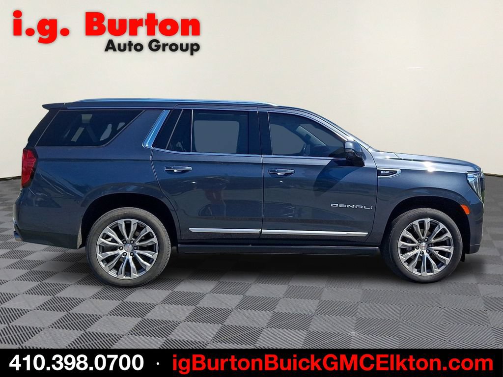 Used 2021 GMC Yukon Denali w/ Denali Premium Package AWD/4WD image 7