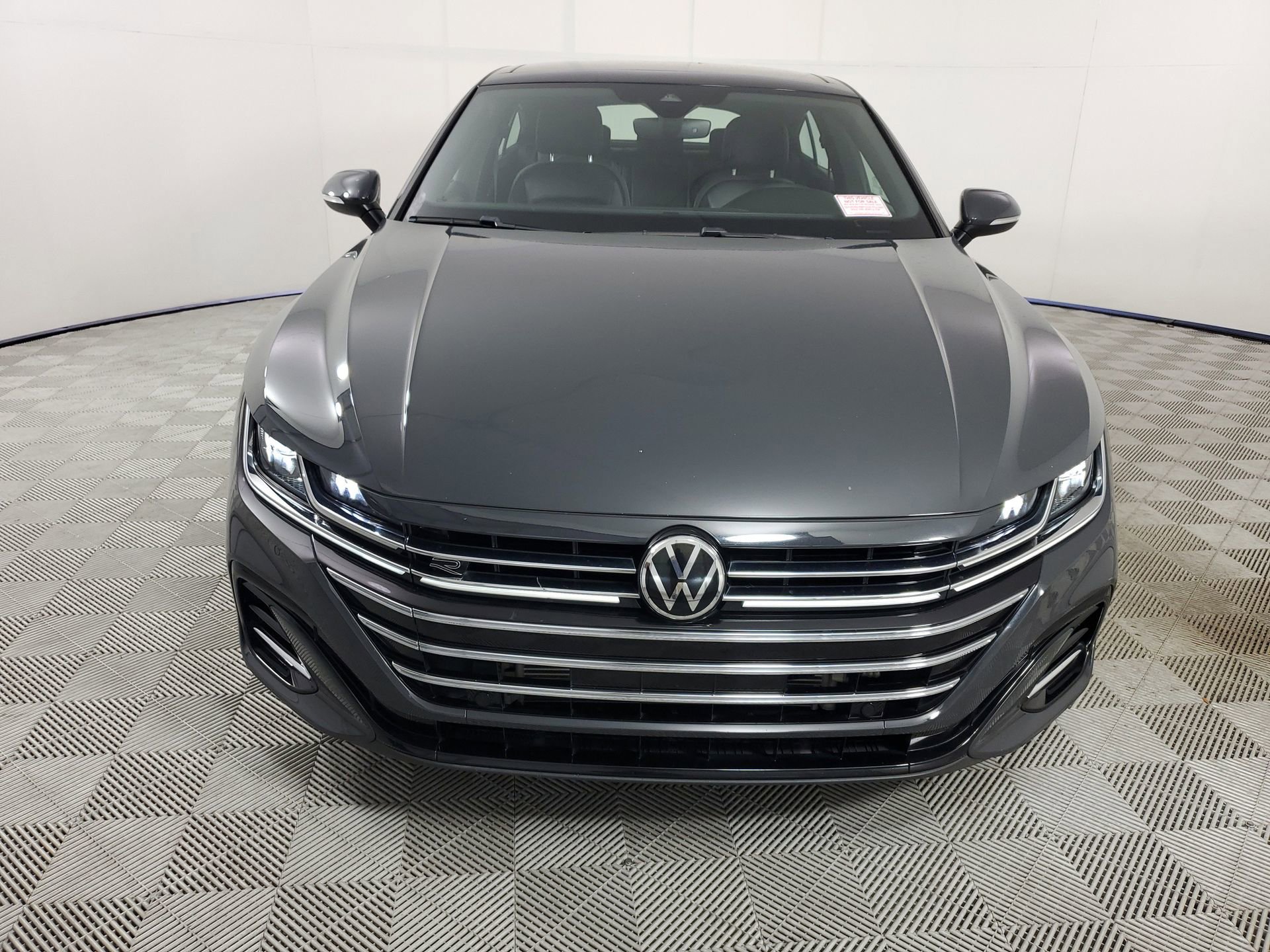 Used 2021 Volkswagen Arteon SEL image 2
