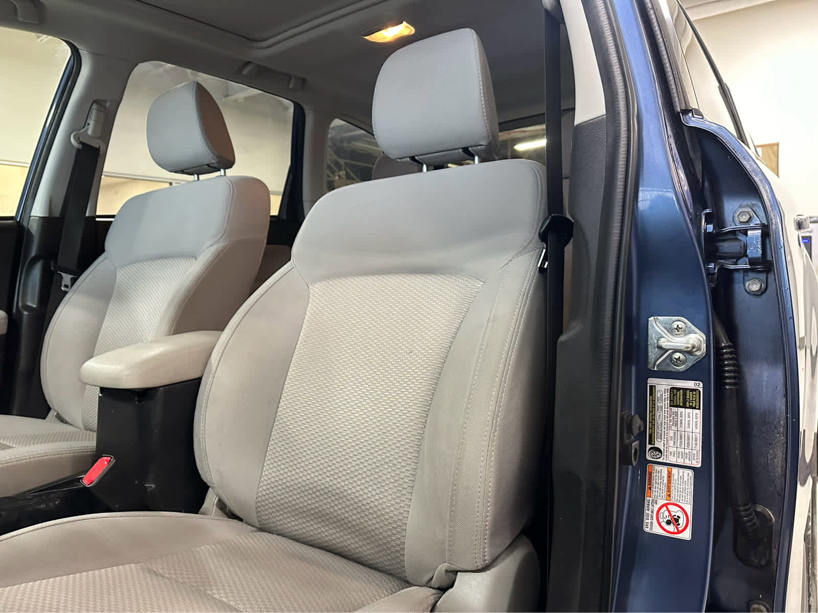 Used 2014 Subaru Forester 2.5i Premium w/ All-Weather Package image 20