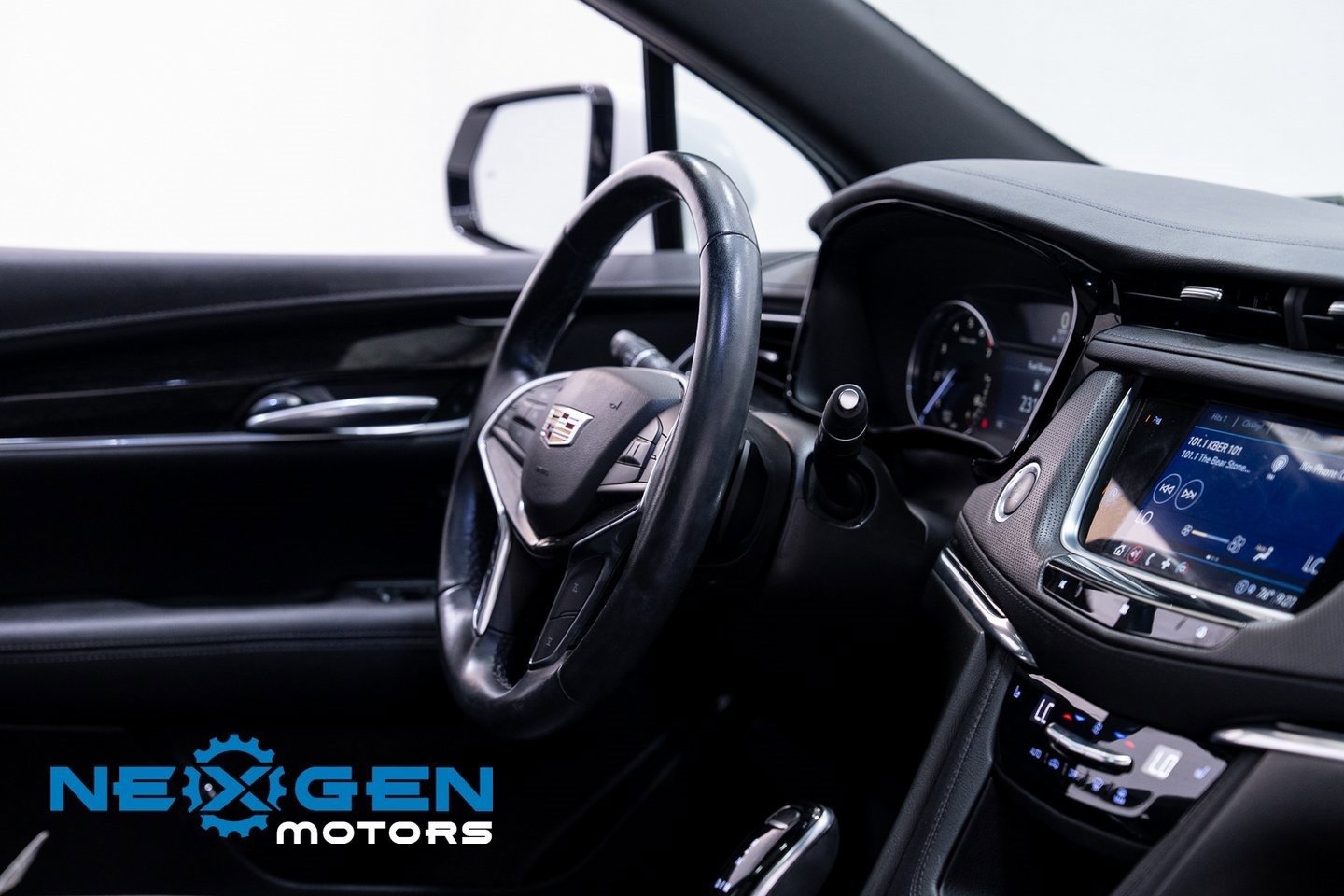 Used 2021 Cadillac XT5 Premium Luxury image 49