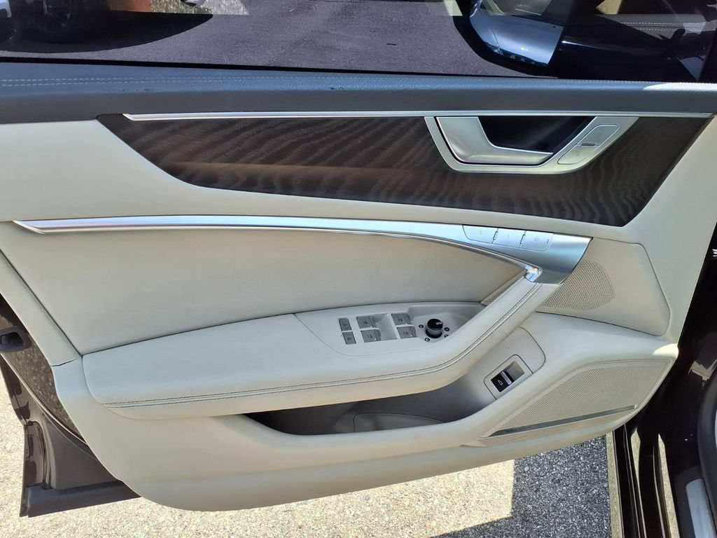 Used 2019 Audi A7 3.0T Premium Plus w/ Premium Plus Package AWD/4WD image 12