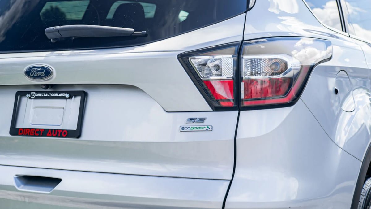 Used 2017 Ford Escape SE FWD image 14