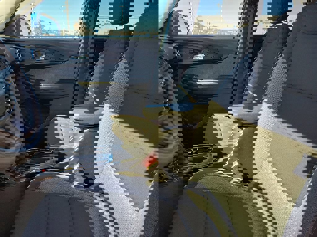 Certified 2022 Chevrolet TrailBlazer LT w/ Convenience Package image 18