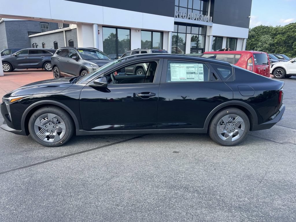New 2026 Kia K4 FWD image 2