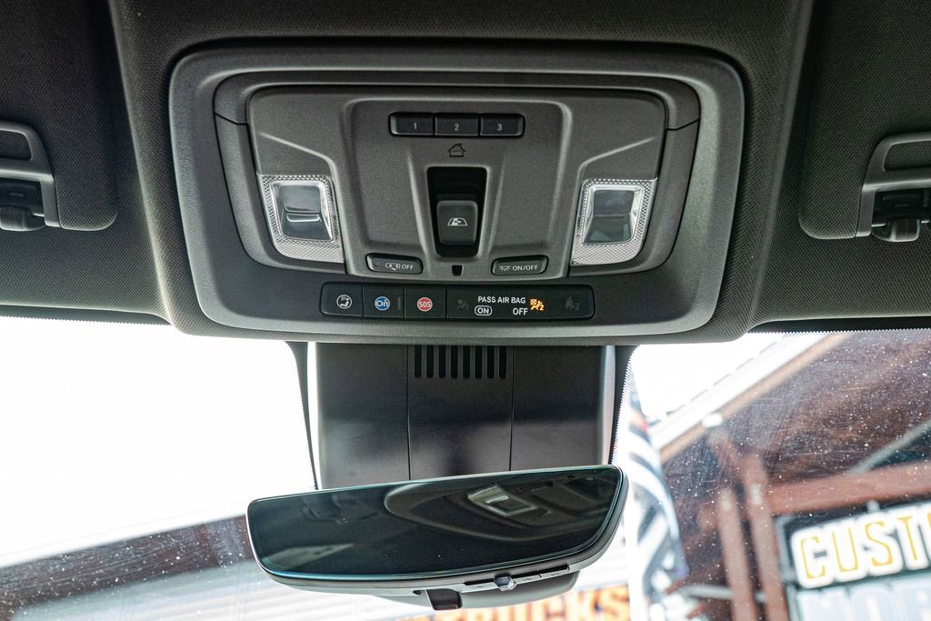 Used 2022 GMC Sierra 1500 Denali w/ Technology Package image 16