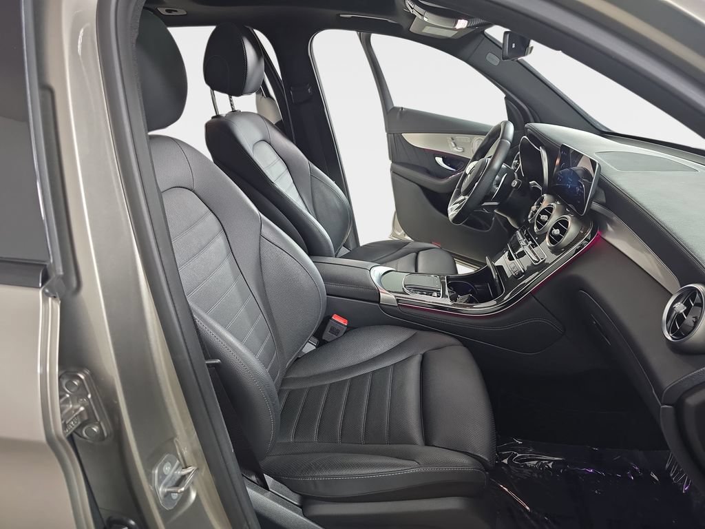 Used 2020 Mercedes-Benz GLC 43 AMG 4MATIC image 10
