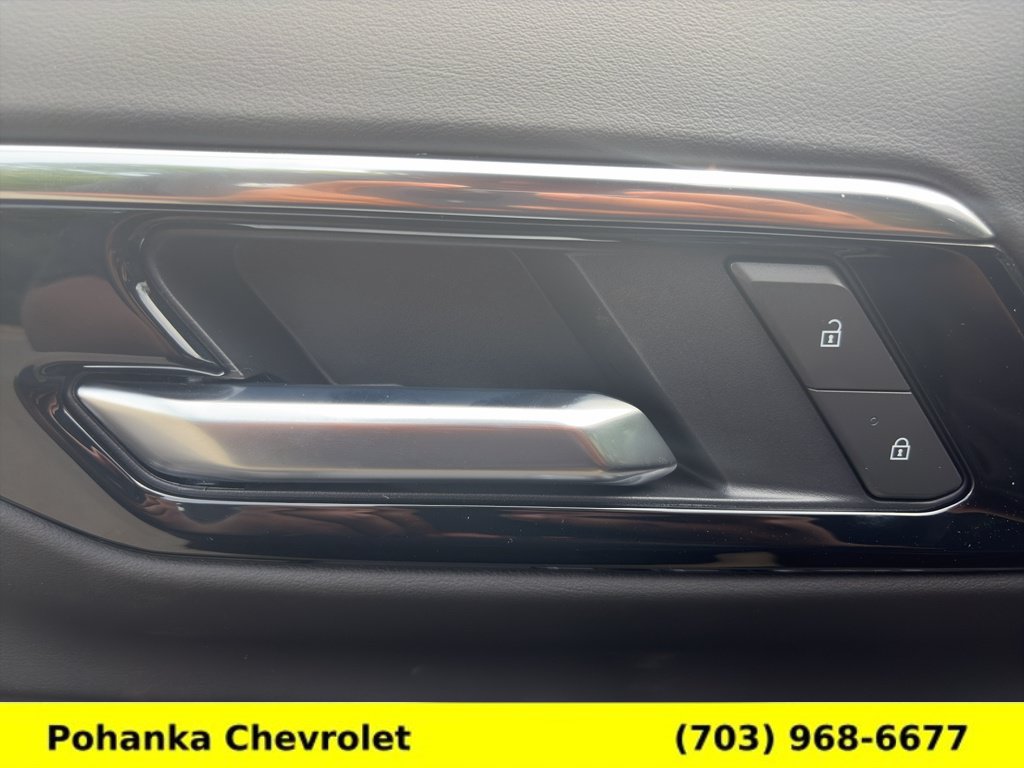New 2026 Chevrolet Suburban LS w/ LPO, Dark Essentials Package AWD/4WD image 20