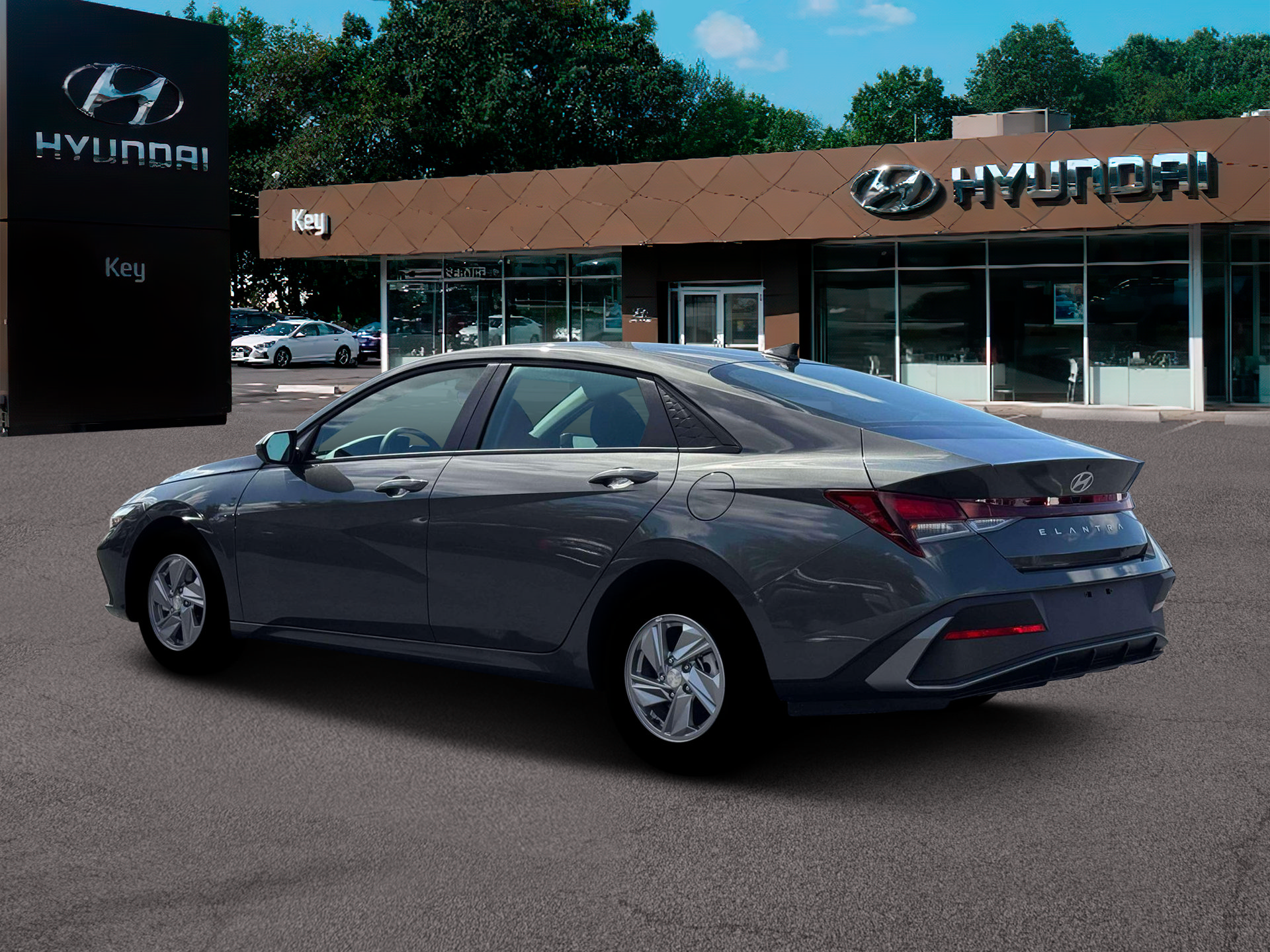 New 2026 Hyundai Elantra SE FWD image 4