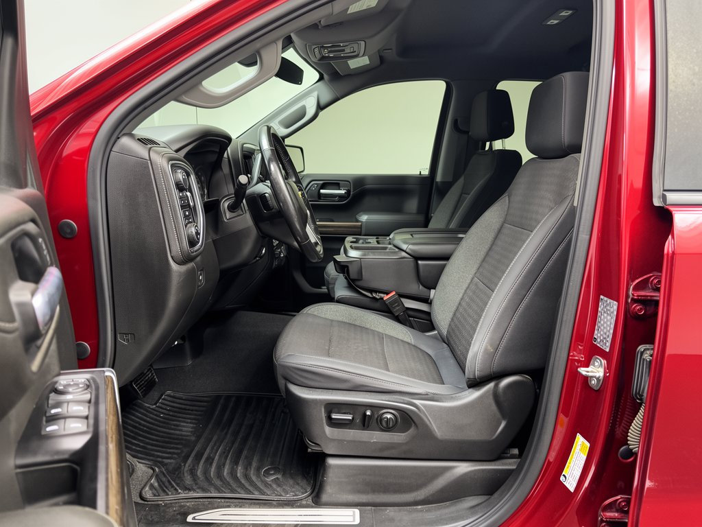 Used 2019 Chevrolet Silverado 1500 LT w/ All-Star Edition AWD/4WD image 5