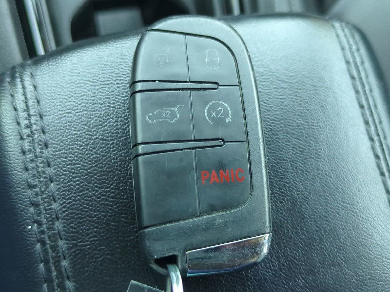 Used 2025 Jeep Compass Limited AWD/4WD image 26