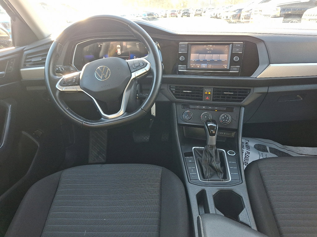Used 2024 Volkswagen Jetta S image 21
