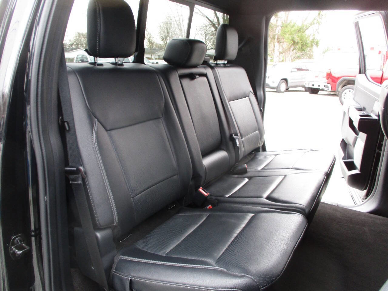 Used 2022 Ford F150 Lariat w/ Equipment Group 502A High image 28