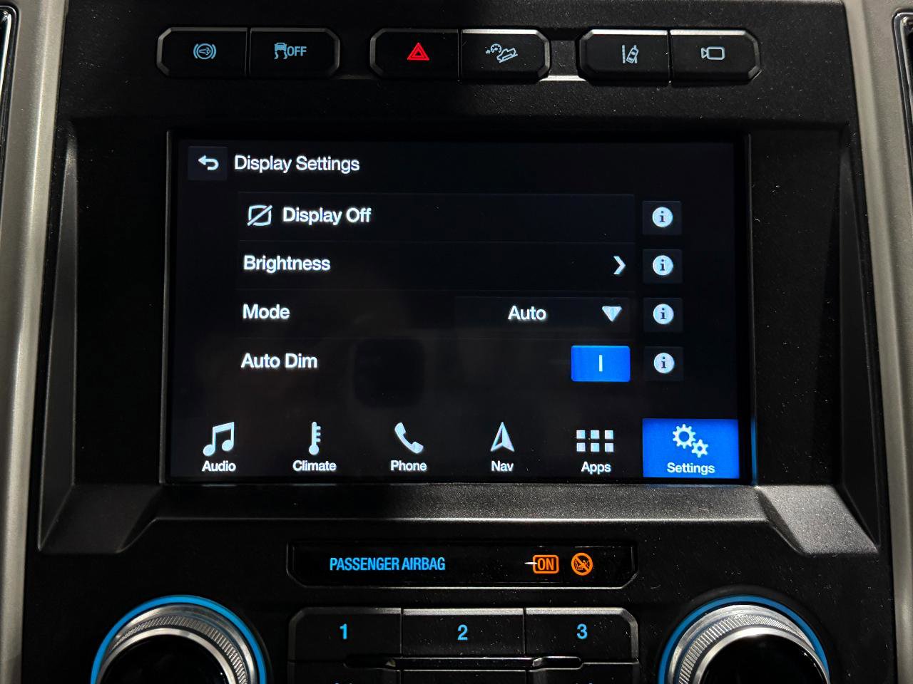 Used 2017 Ford F350 King Ranch w/ King Ranch Ultimate Package AWD/4WD image 25