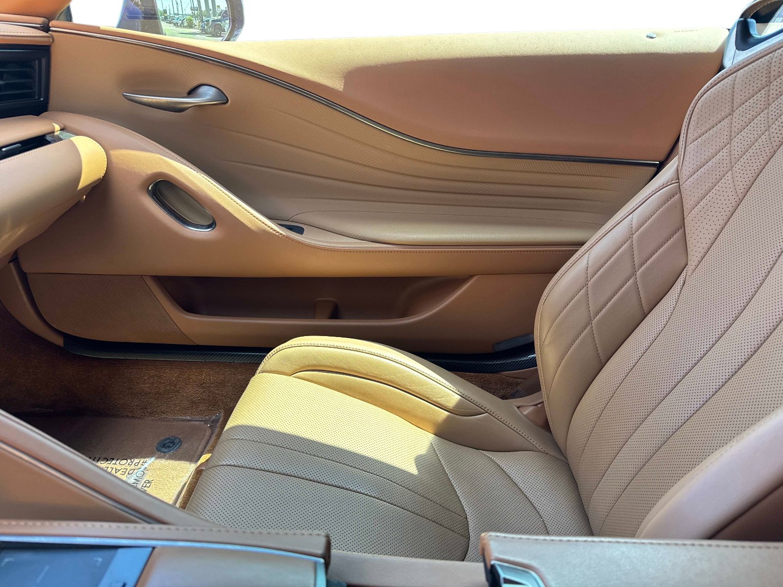 Certified 2022 Lexus LC 500 Convertible w/ Touring Package image 16