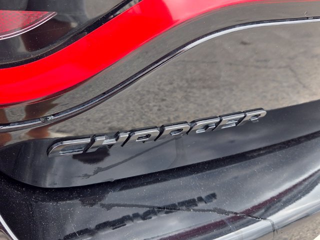 Used 2022 Dodge Charger Scat Pack RWD image 12