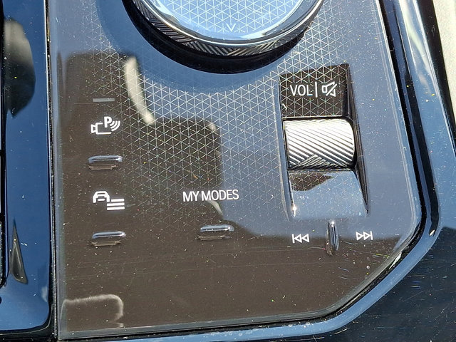 Certified 2025 BMW i5 xDrive40 w/ M Sport Package image 28