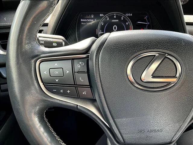 Used 2020 Lexus UX 200 w/ Premium Package image 20