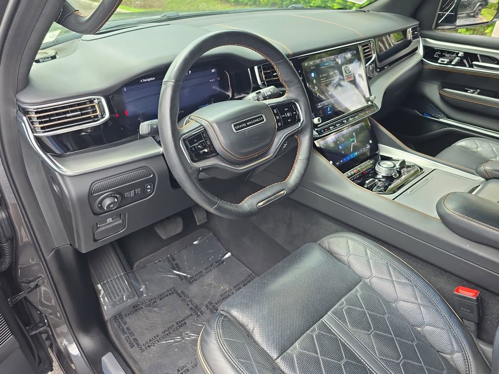 Used 2023 Jeep Grand Wagoneer Series III image 22
