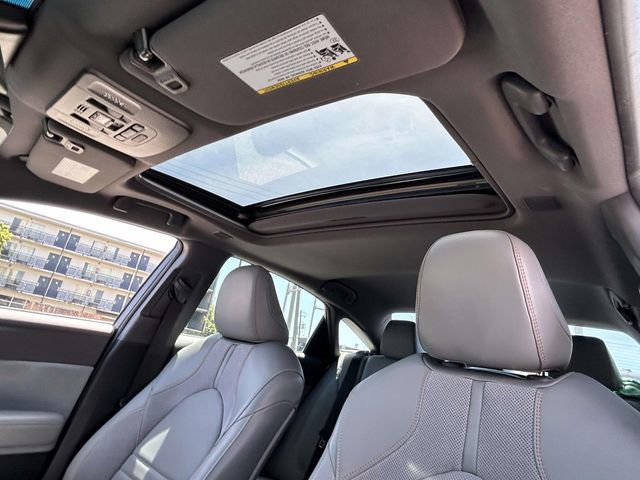 Used 2019 Toyota Avalon Touring FWD image 14