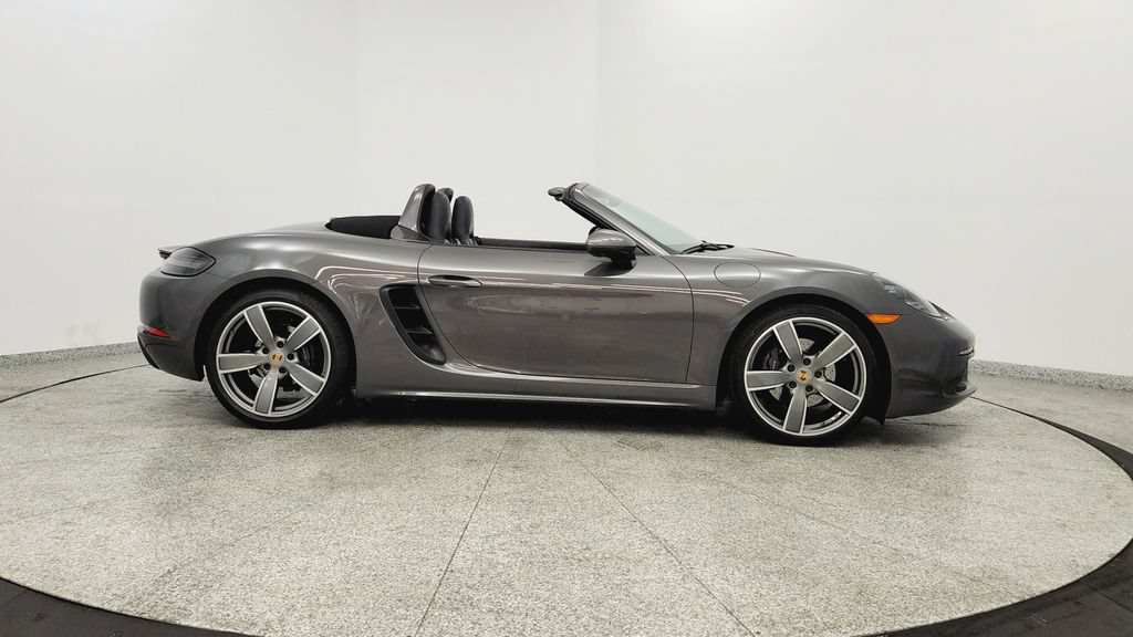 Used 2022 Porsche 718 Boxster RWD image 6