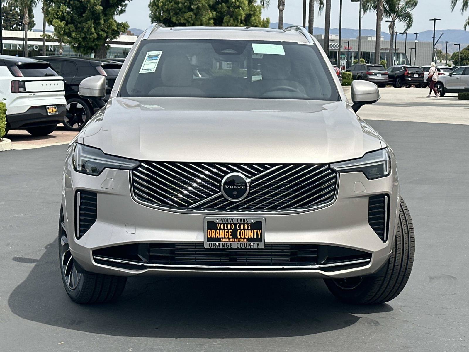 New 2026 Volvo XC90 T8 Plus w/ Protection Package Premier AWD/4WD image 2