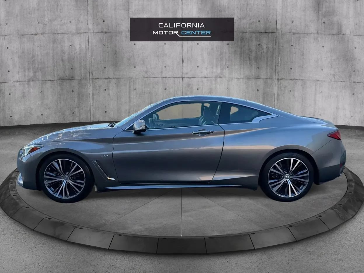 Used 2017 INFINITI Q60 3.0t w/ Premium Plus Package 3.0T RWD image 8