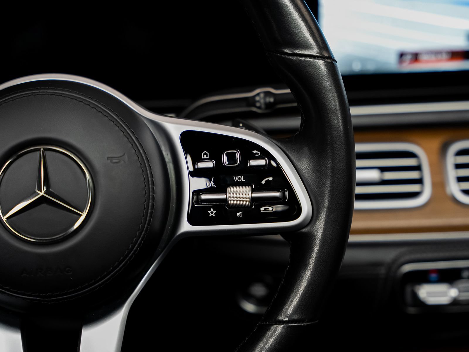 Used 2021 Mercedes-Benz Maybach GLS 600 4MATIC image 49