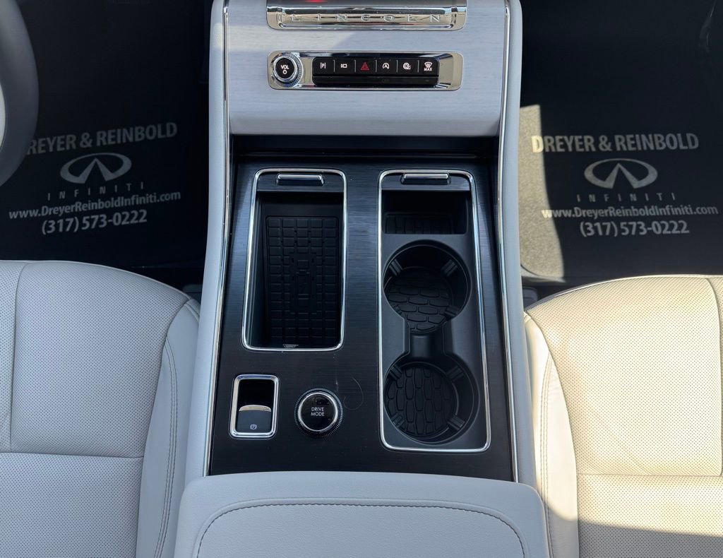 Used 2025 Lincoln Aviator Reserve w/ Jet Appearance Package AWD/4WD image 22