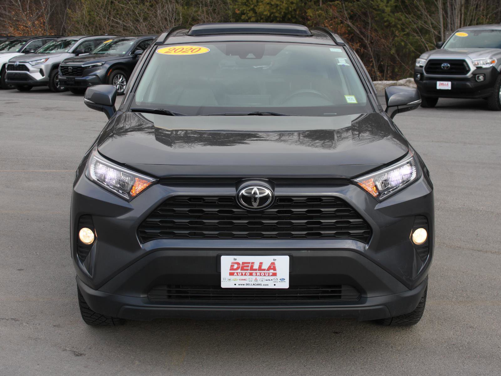 Used 2020 Toyota RAV4 XLE Premium AWD/4WD image 2
