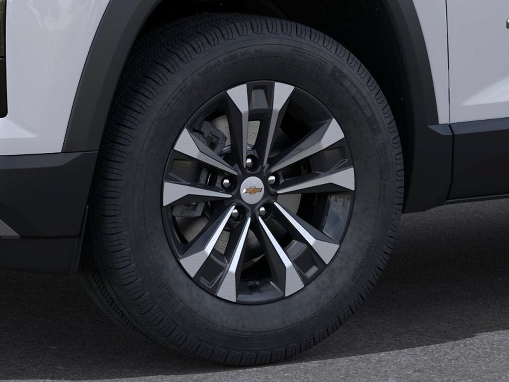 New 2027 Chevrolet Equinox LT w/ Convenience Package II AWD/4WD image 9