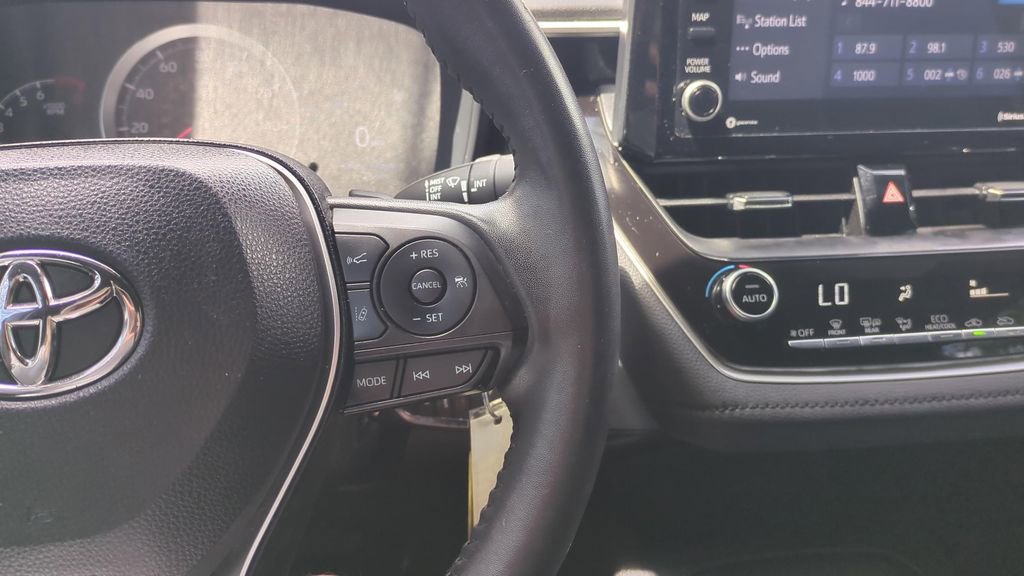 Certified 2022 Toyota Corolla SE image 23