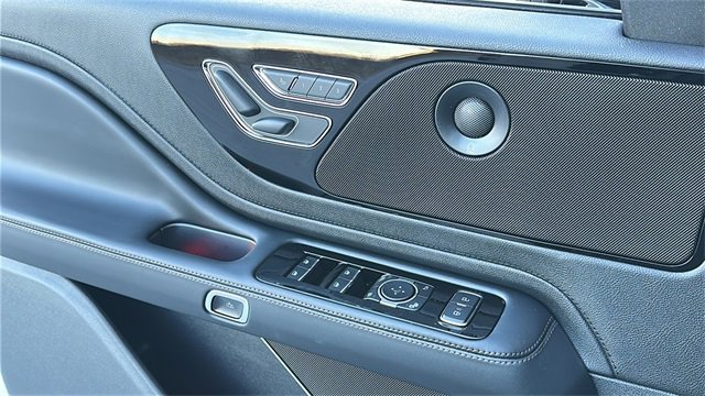 New 2026 Lincoln Aviator Reserve w/ Illumination Package image 31