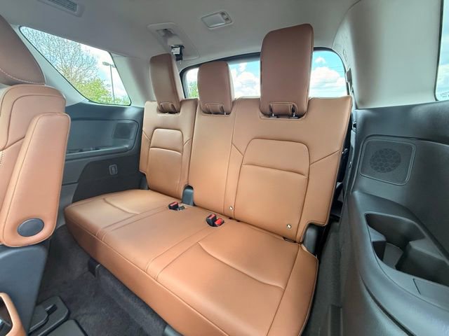 New 2026 Nissan Pathfinder Platinum AWD/4WD image 15