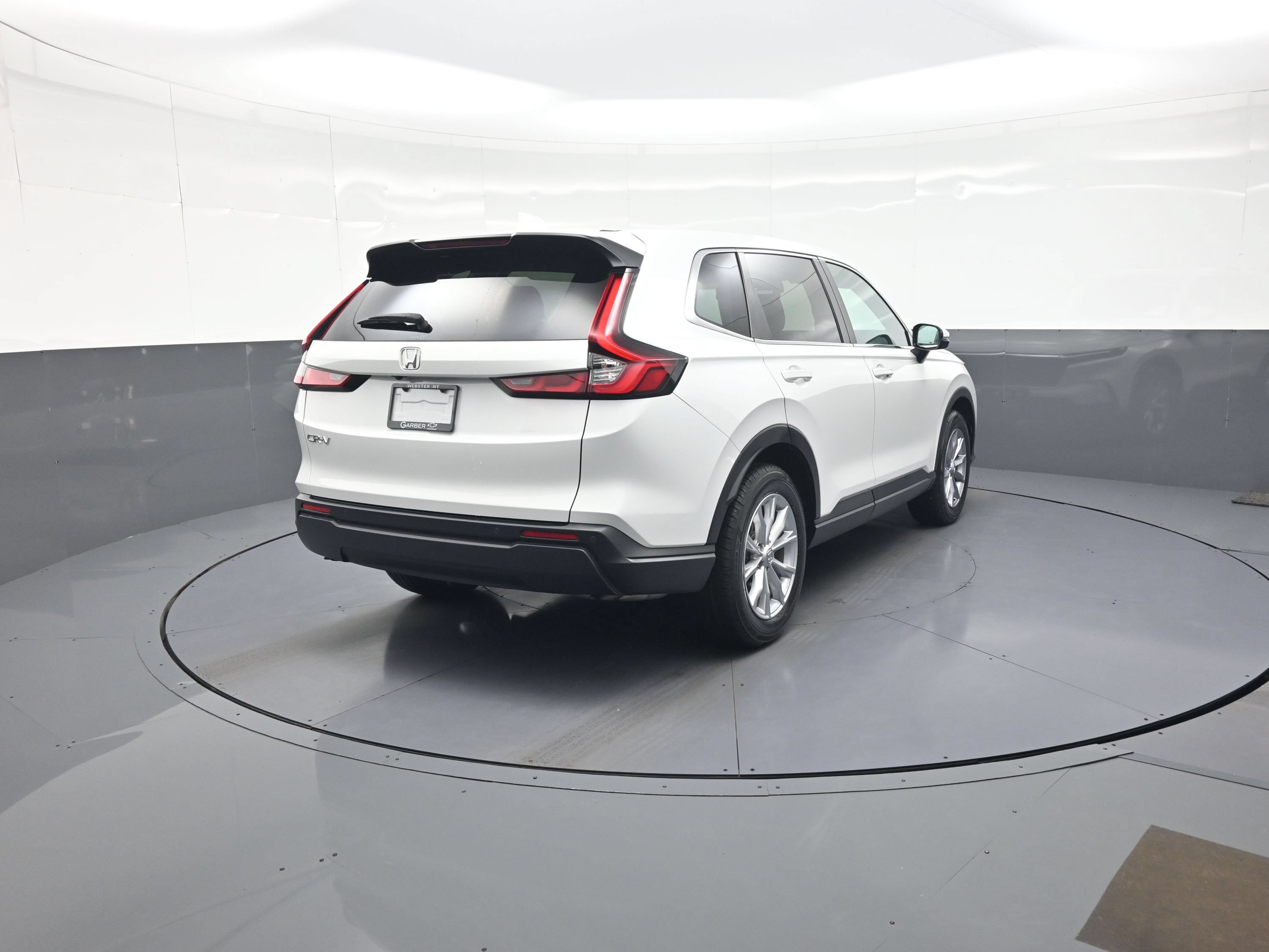Used 2024 Honda CR-V EX-L image 3