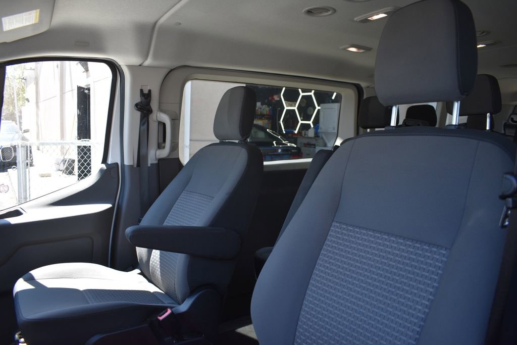 Used 2024 Ford Transit 350 XLT RWD image 12