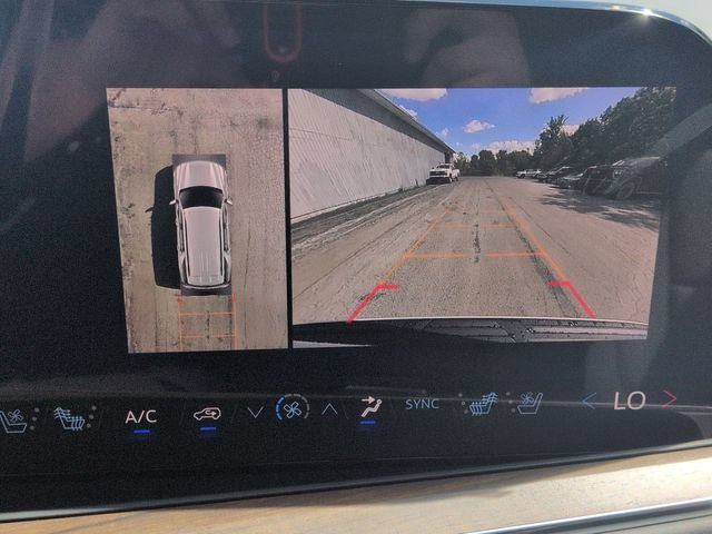 New 2026 Chevrolet Tahoe High Country w/ Sun And Tow Package AWD/4WD image 16